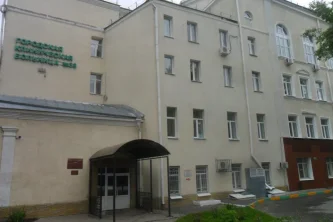 Городская клиническая больница №38 на улице Чернышевского 